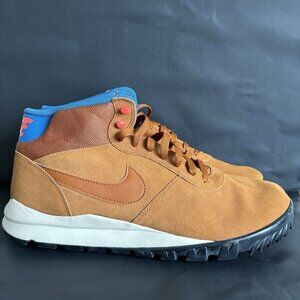 Nike Hoodland Suede Tawny Shoes - Size 14